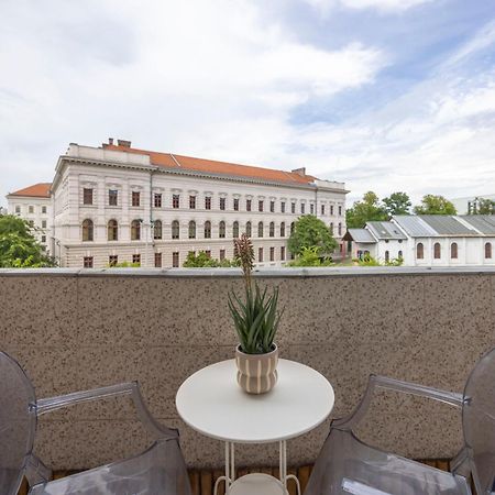 Luxy Central Spacious & Cozy Residence With Balcony 布达佩斯 外观 照片